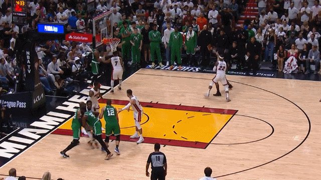 1653886965855058415.gif 1.gif