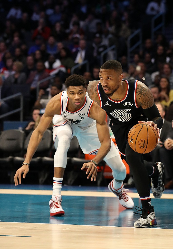 pulse-kaiyun.com-利&amp;字再联手？队记：只要字母愿意续约 开拓者便准备提出交易报价